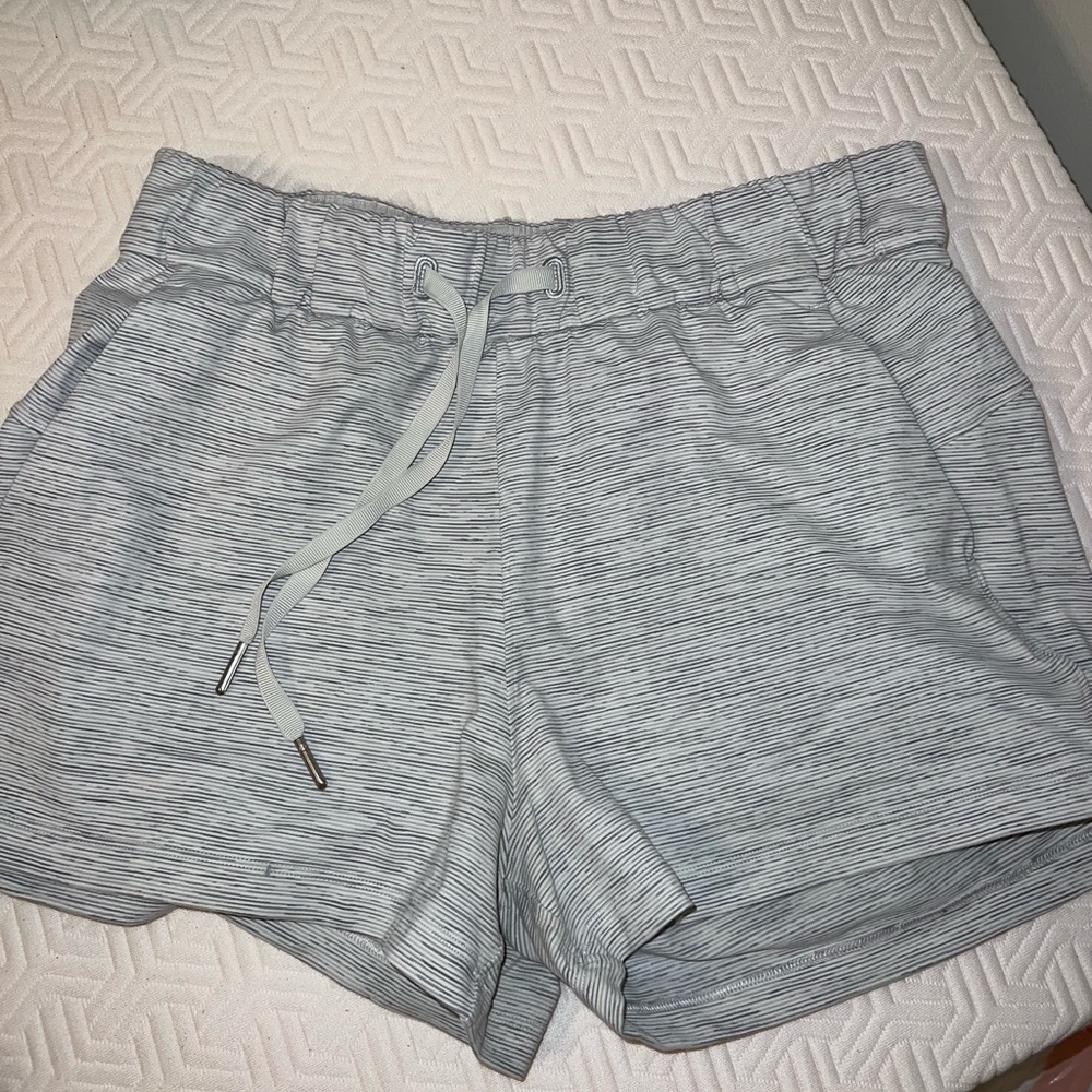 Lululemon On The Fly Shorts